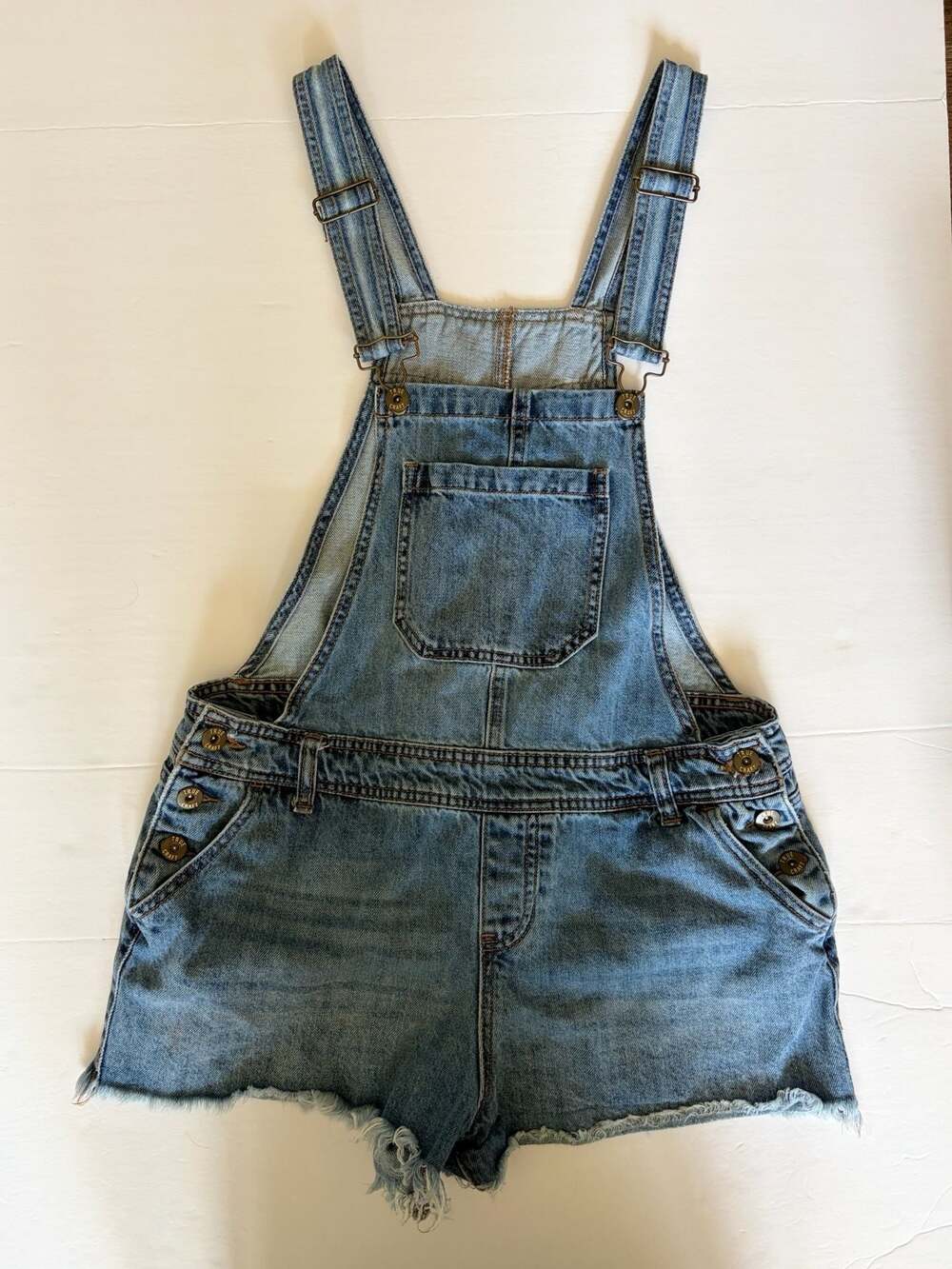 True Craft Denim Overall Shorts Size 9